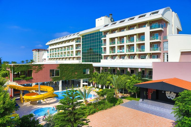 Alanya utazás Telatiye Resort Hotel
