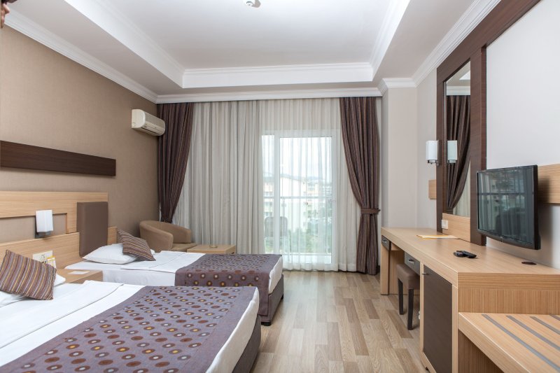 Alanya utazás Telatiye Resort Hotel