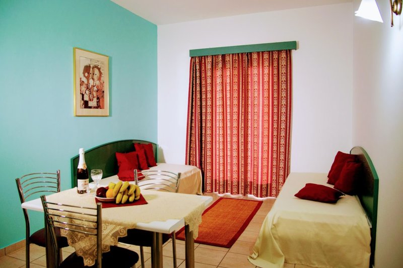 Kréta utazás Theoni Apartments