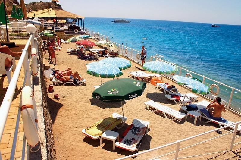 Alanya utazás White City Beach Hotel