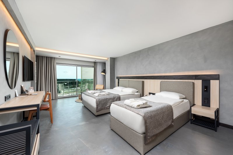 Alanya utazás White City Resort Hotel