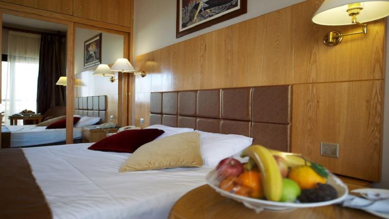 Dél-Ciprus Ayia Napa utazás Adams Beach Hotel