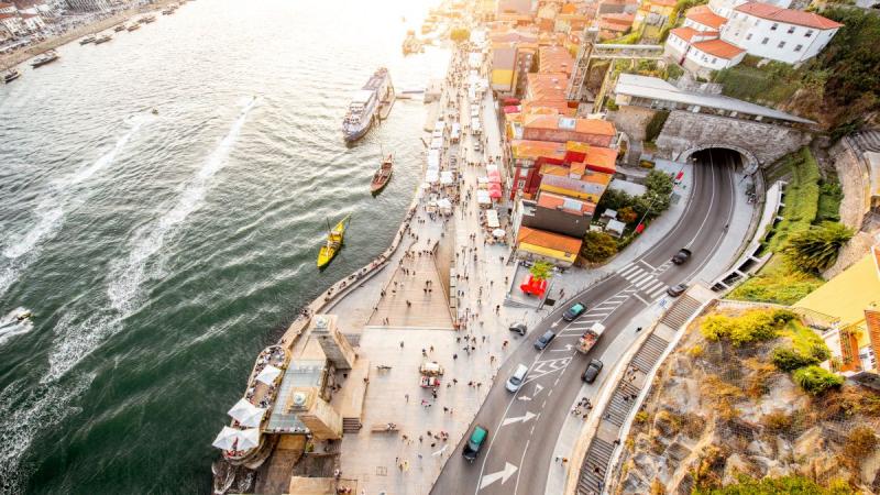 Ezerarcú Portugália