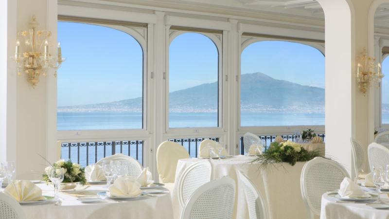 Nápoly Sorrento utazás Grand Hotel Ambasciatori