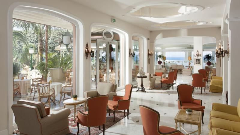 Nápoly Sorrento utazás Grand Hotel Ambasciatori