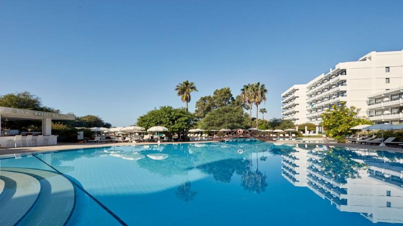Dél-Ciprus Ayia Napa utazás Grecian Bay Hotel