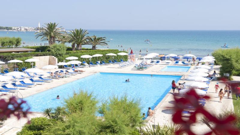 Puglia Fasano utazás Hotel Del Levante