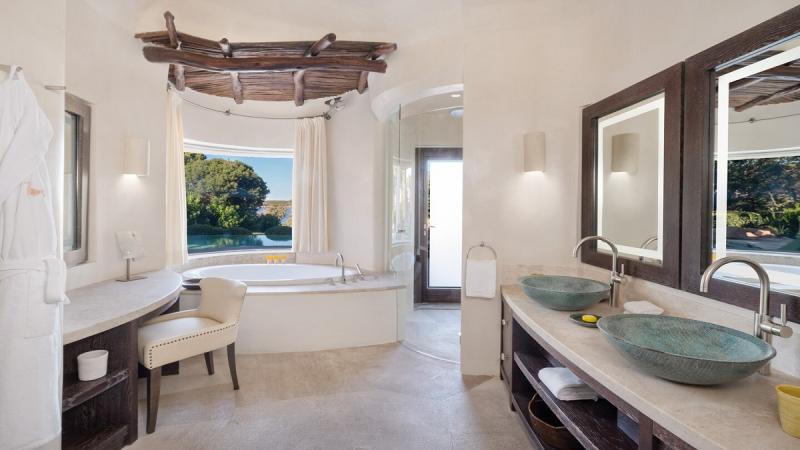 Szardínia Costa Smeraldas utazás Hotel Pitrizza