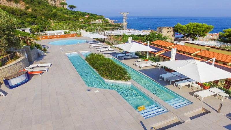 Nápoly Vico Equense utazás Le Axidie Hotel & Resort