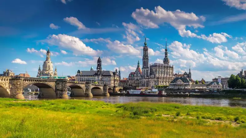 Türingia, Szászország és Berlin felfedezése