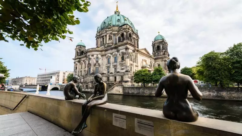 Türingia, Szászország és Berlin felfedezése