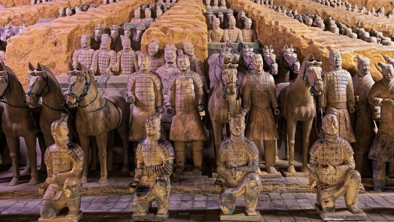 Kínai Körutazás A Tűhegyek És A Pandák Földjén