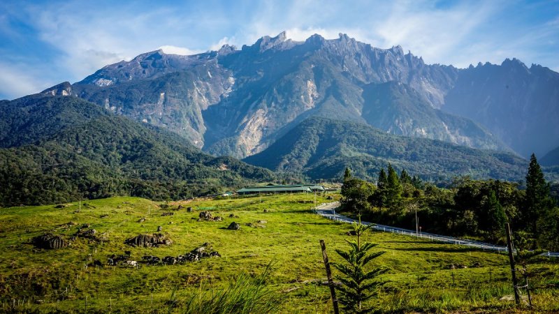 Borneói Kalandok - Látogatással Kuala Lumpurban