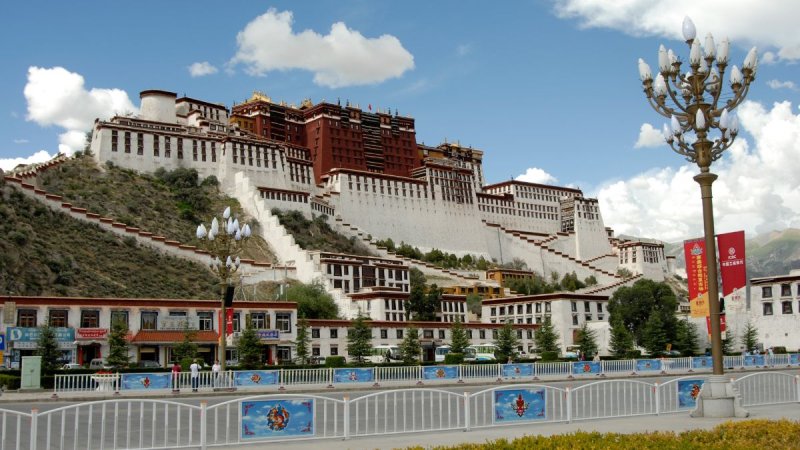 Kína és Tibet