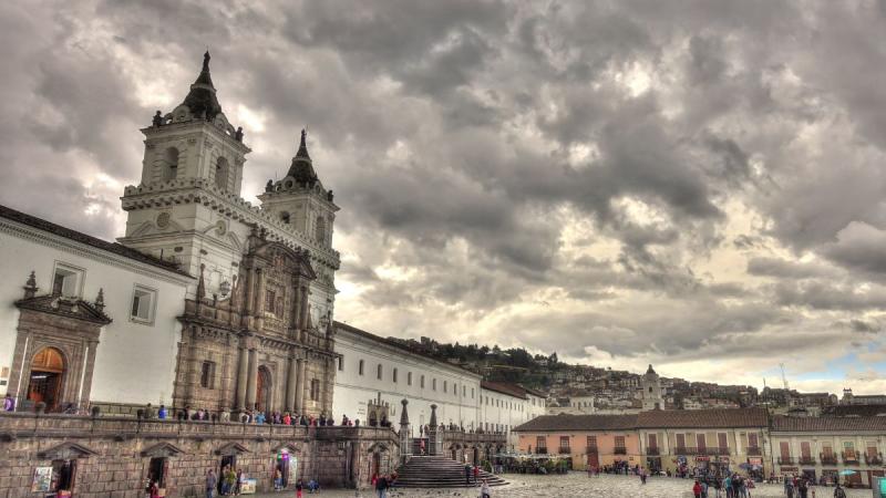 Ecuador: Quito És Galápagos-szigetek Világa