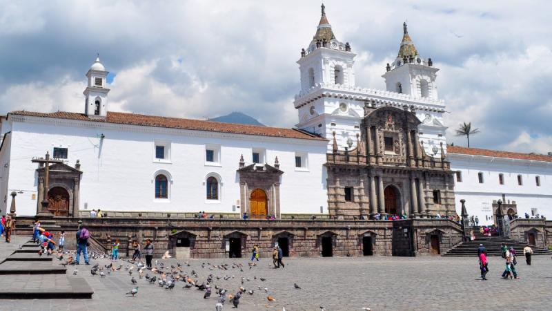 Ecuador: Quito És Galápagos-szigetek Világa