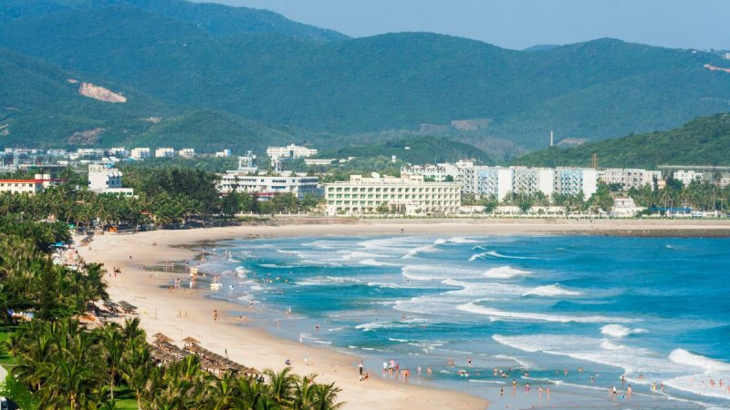 Peking És Sanghaj, Pihenéssel Hainan Trópusi Szigetén