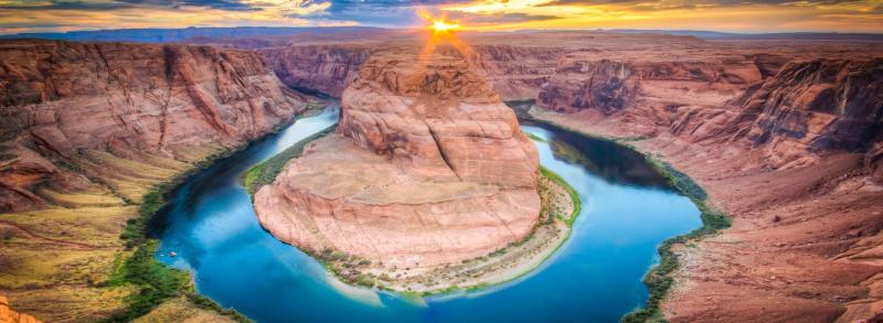 Usa - A Nyugati Part Fényei És A Grand Canyon
