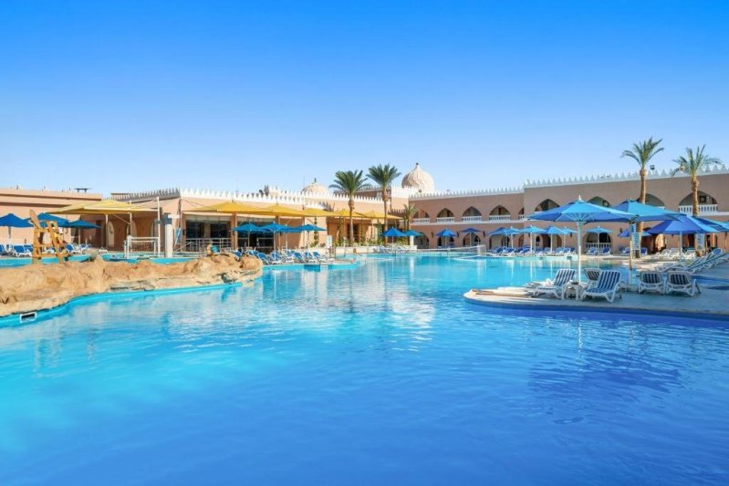 Hurghada utazás Albatros Alf Leila Wa Leila Hotel