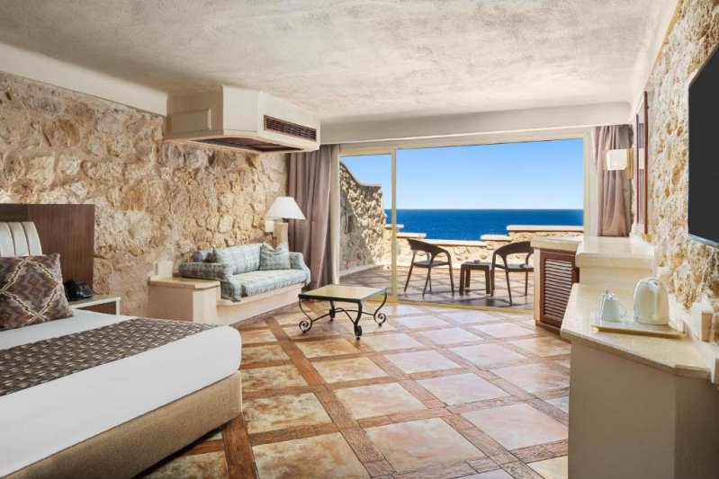 Hurghada utazás Citadel Azur Resort