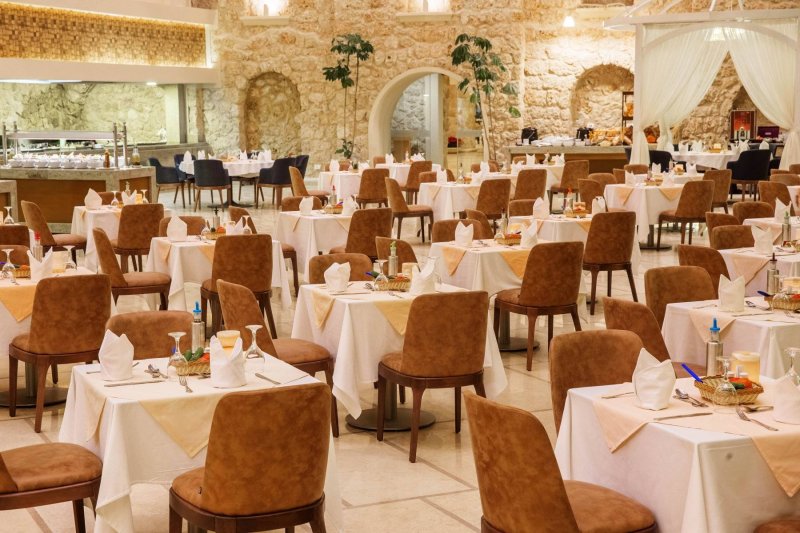 Hurghada utazás Citadel Azur Resort