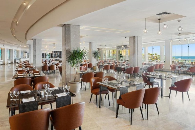 Hurghada utazás Citadel Azur Resort