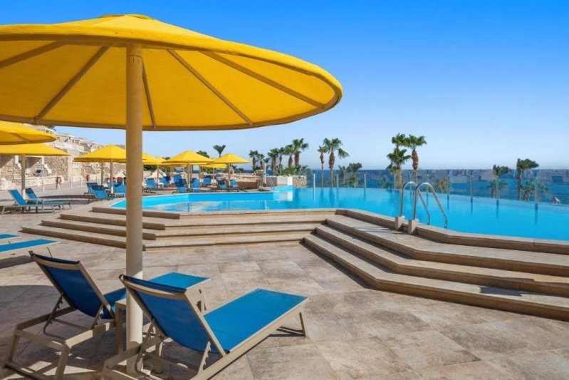 Hurghada utazás Citadel Azur Resort