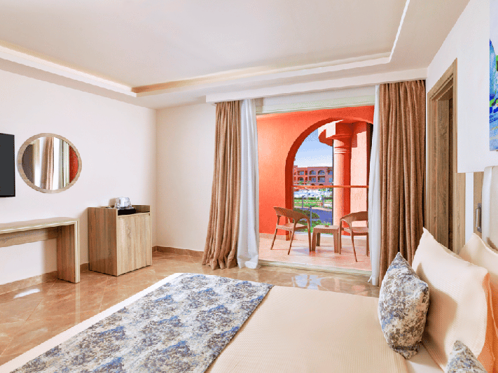 Sharm El-Sheikh utazás Albatros Laguna Beach