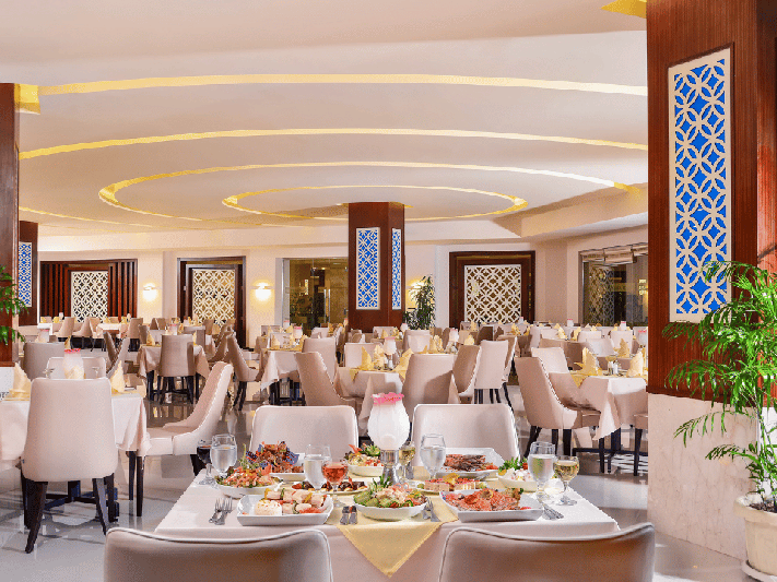 Sharm El-Sheikh utazás Albatros Royal Grand Sharm Resort