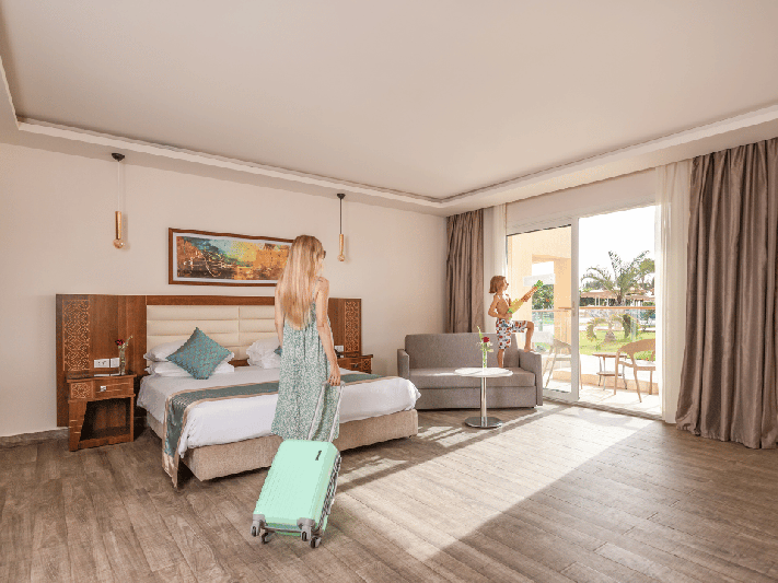 Sharm El-Sheikh utazás Albatros Royal Grand Sharm Resort