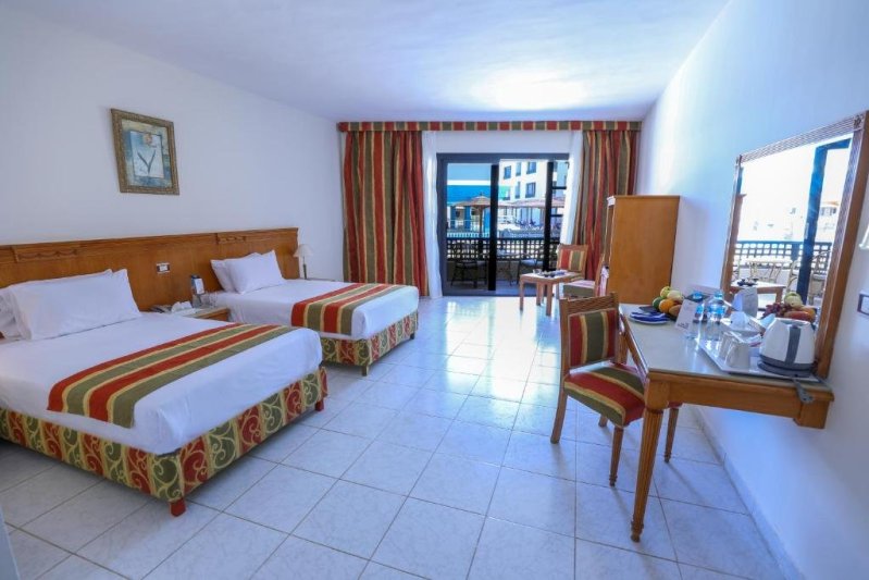 Hurghada utazás Blend Club Aqua Park