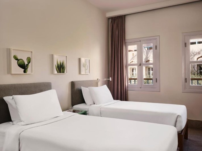 El Gouna utazás utazás Captain S Inn