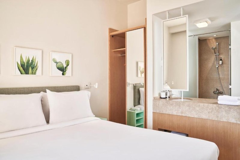 El Gouna utazás utazás Captain S Inn