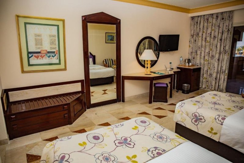 Hurghada utazás Continental Hurghada