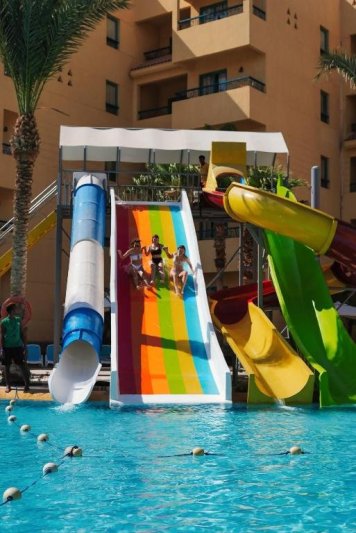 Hurghada utazás Eagles Downtown Zahabia Resort & Aqua Park
