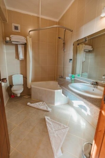 Hurghada utazás Golden Beach Resort (ex: Movie Gate)