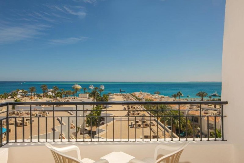 Hurghada utazás Marlin Inn Azur Resort