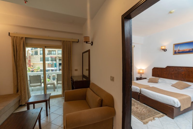 Hurghada nyaralás Minamark Beach