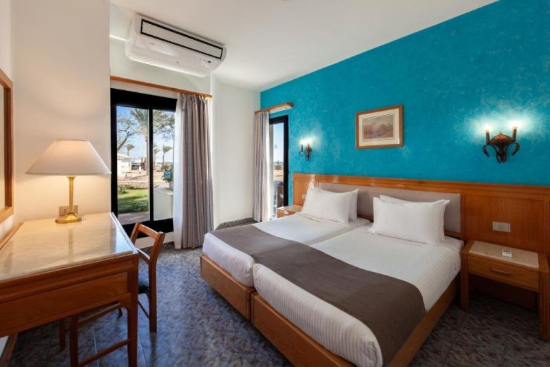 Hurghada utazás Pharaoh Azur Resort