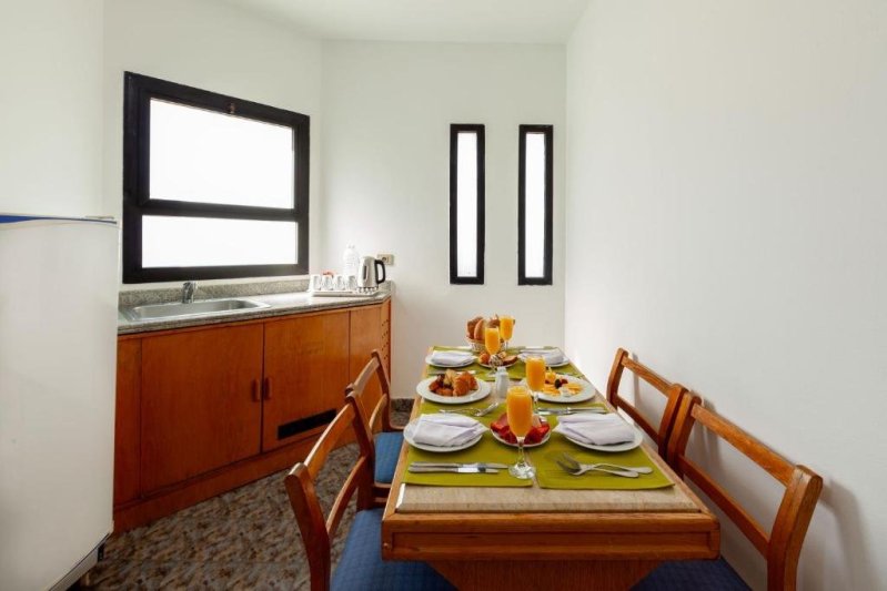 Hurghada utazás Pharaoh Azur Resort