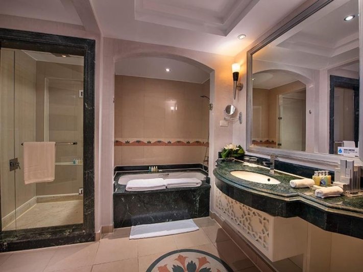 Hurghada üdülés Premier Le Reve