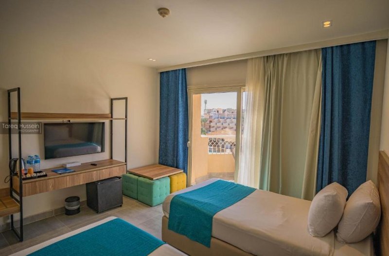 Hurghada utazás Pyramisa Beach Resort