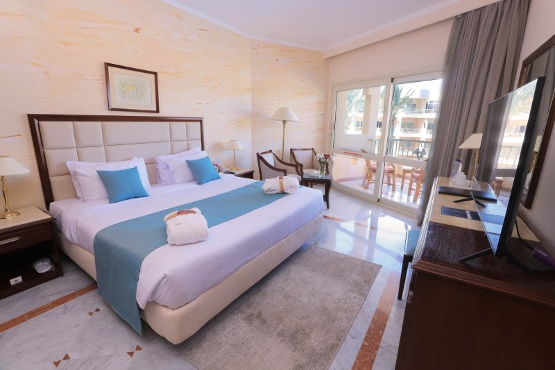 Hurghada utazás Sea Star Beau Rivage