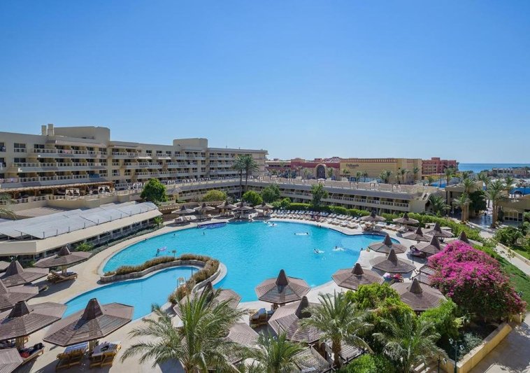Hurghada utazás Sindbad Club