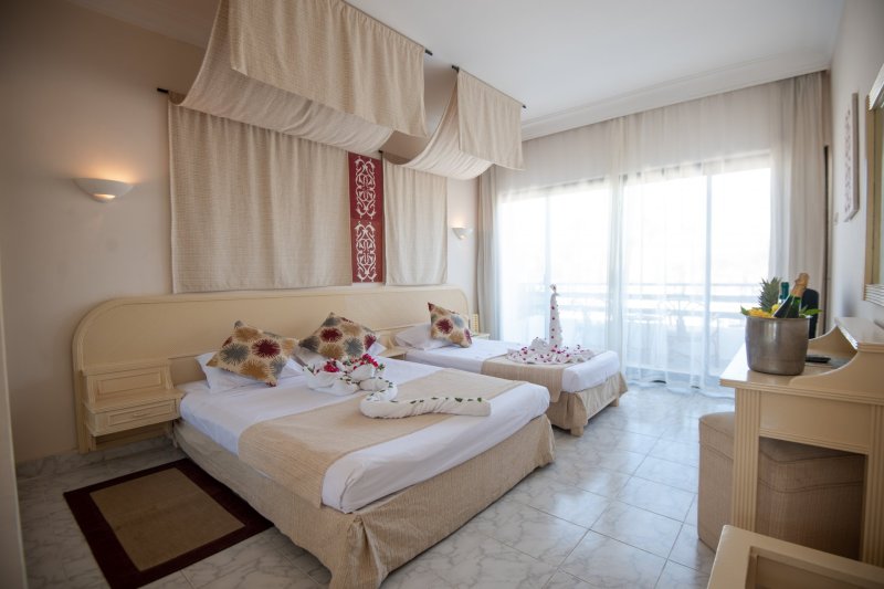 Hurghada utazás The Grand Hotel