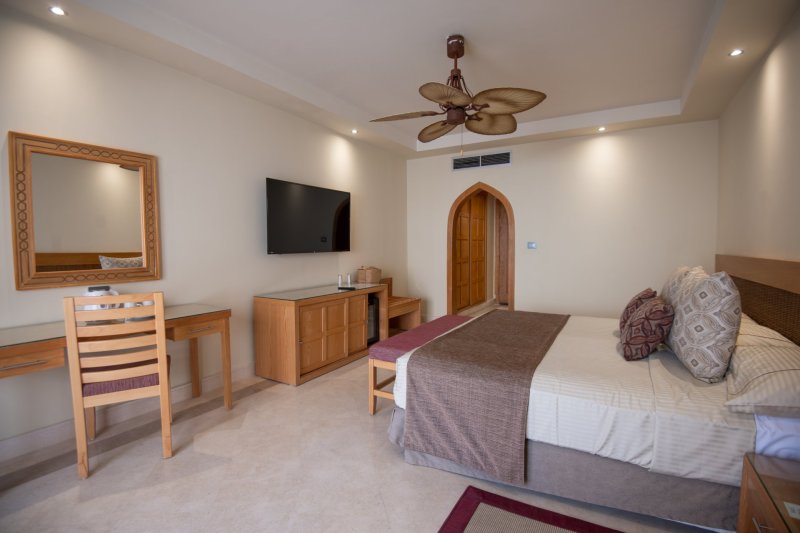 Hurghada utazás The Grand Palace