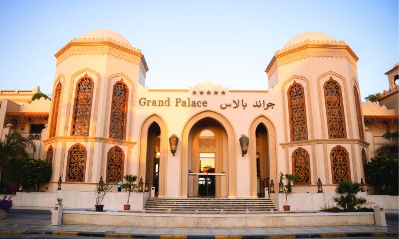 Hurghada utazás The Grand Palace