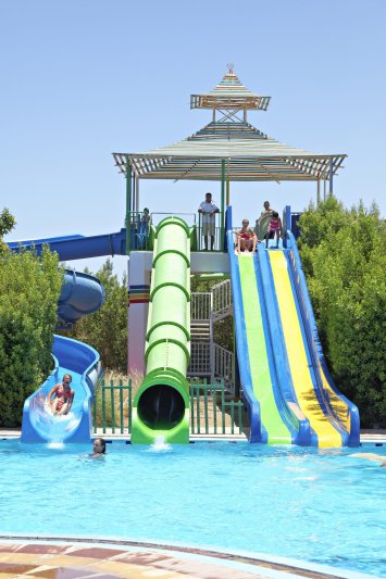 Hurghada utazás Three Corners Sunny Beach Resort