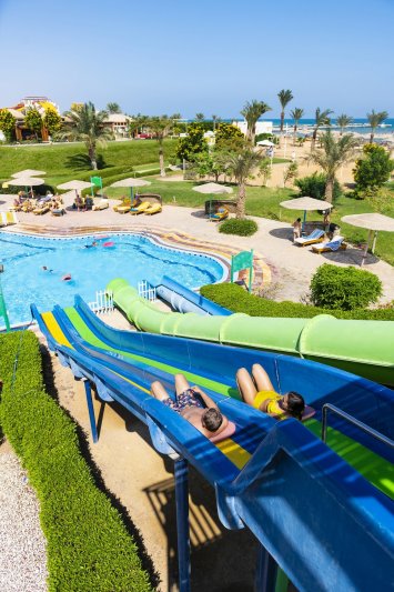 Hurghada utazás Three Corners Sunny Beach Resort