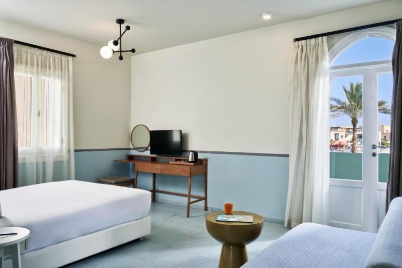 El Gouna utazás Turtle s Inn Hotel